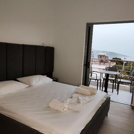 Petros Rooms هيماري المظهر الخارجي الصورة