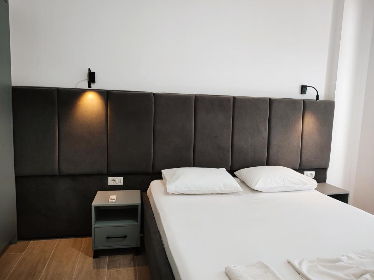 Petros Rooms هيماري المظهر الخارجي الصورة