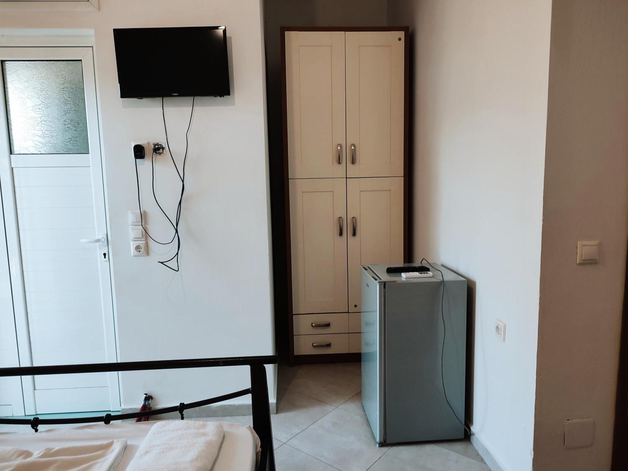 Petros Rooms هيماري المظهر الخارجي الصورة