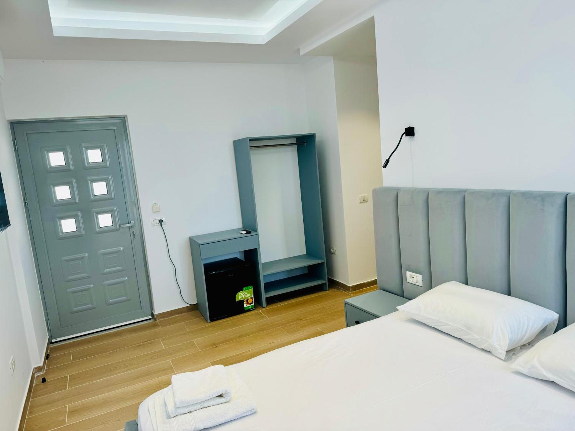 Petros Rooms هيماري المظهر الخارجي الصورة